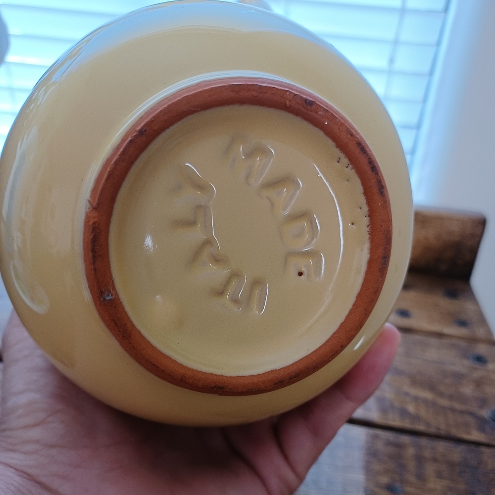 Pitcher Vase - Picture 4 of 10